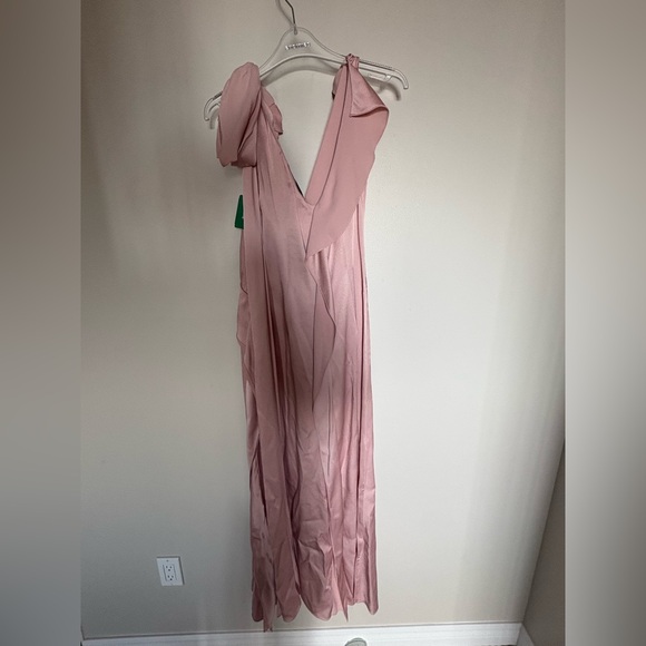 NWT-ERDEM Rose One Shoulder Dress 100 % silk value of 3700$ plus taxes - Picture 13 of 17